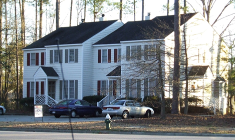 Lovely townhouse in Wilson -- a great place to live!